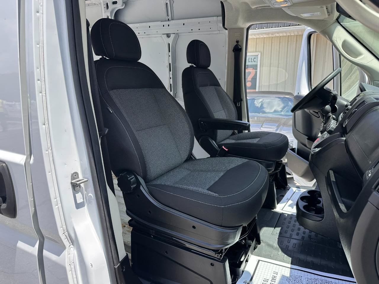Used 2021 RAM ProMaster 1500 w/ Convenience Group FWD image 13