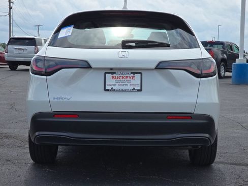 Certified 2025 Honda HR-V LX image 14