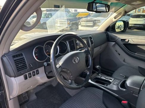 Used 2008 Toyota 4Runner Sport image 11