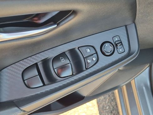 Used 2021 Nissan Sentra SV FWD image 12
