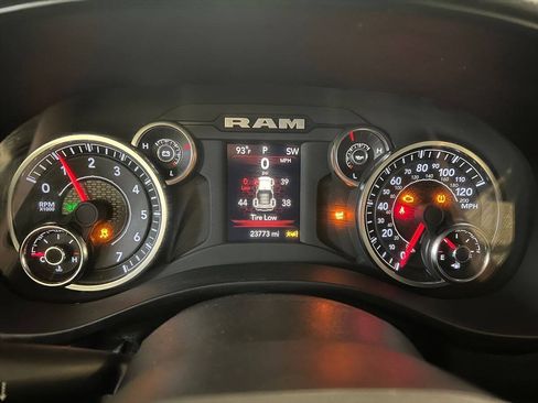 Used 2023 RAM 1500 Big Horn AWD/4WD image 12