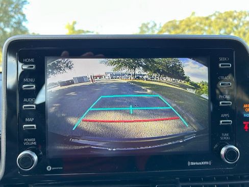 Certified 2021 Toyota C-HR LE image 23