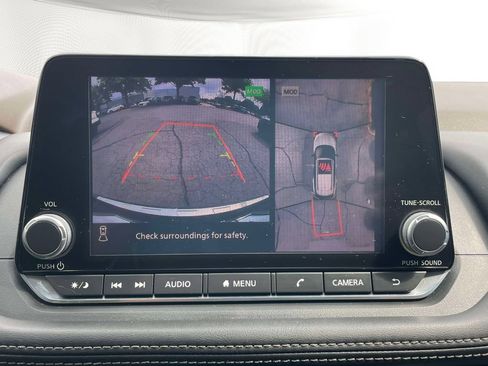 Used 2021 Nissan Rogue SV w/ Premium Package FWD image 28