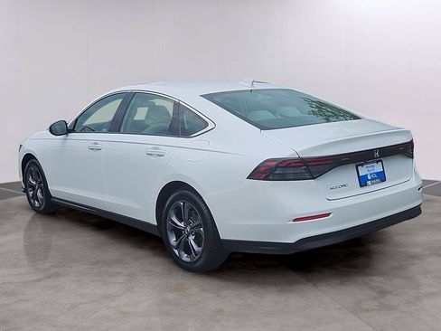 Certified 2023 Honda Accord EX image 6