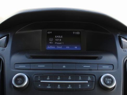 Used 2016 Ford Focus SE image 11