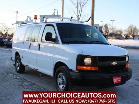 Used 2012 Chevrolet Express 2500 image 3