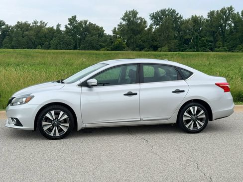Used 2018 Nissan Sentra SL w/ Protection Package FWD image 15
