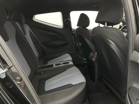 Used 2019 Hyundai Veloster 2.0 FWD image 33