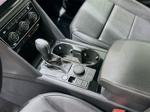 Used 2023 Volkswagen Atlas Cross Sport SEL R-Line image 17