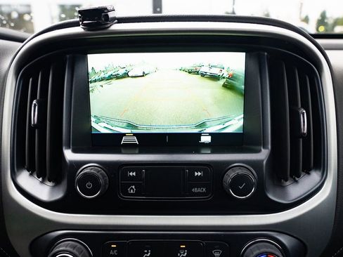 Used 2022 GMC Canyon Elevation image 16