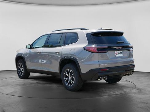 New 2026 GMC Acadia AT4 w/ Luxury Package AWD/4WD image 3