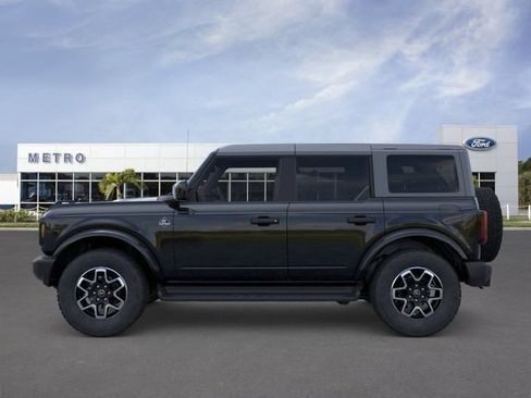 New 2026 Ford Bronco Outer Banks AWD/4WD image 3
