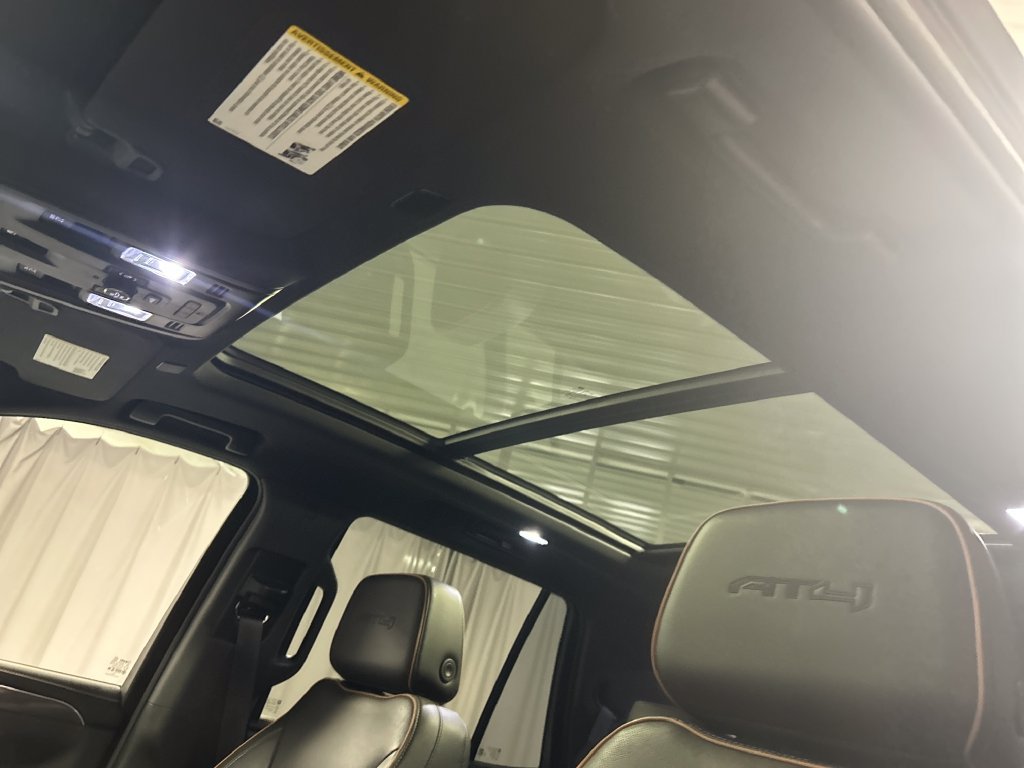 Used 2023 GMC Yukon AT4 AWD/4WD image 22