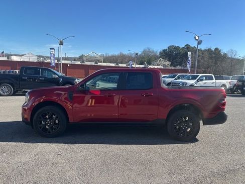 New 2026 Ford Maverick Lariat w/ Black Appearance Package image 6