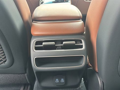 New 2026 Genesis GV70 2.5T Advanced image 11