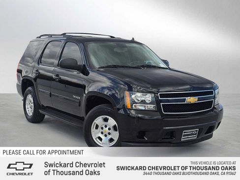 Used 2013 Chevrolet Tahoe LS RWD image 1