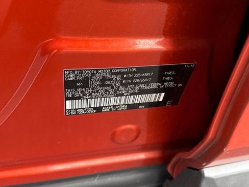 Used 2016 Toyota RAV4 XLE image 32