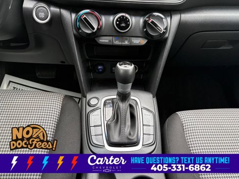 Used 2021 Hyundai Kona SEL FWD image 45