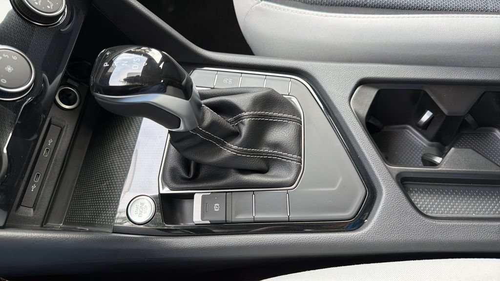 New 2026 Volkswagen Taos S FWD image 15