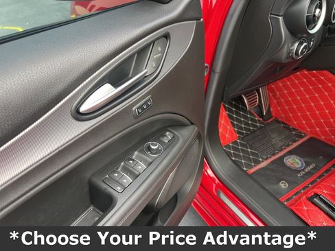 Used 2022 Alfa Romeo Stelvio Veloce image 49