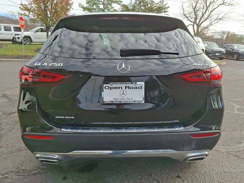Certified 2023 Mercedes-Benz GLA 250 4MATIC image 5