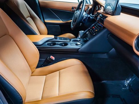Used 2025 Lexus IS 300 F Sport RWD image 18