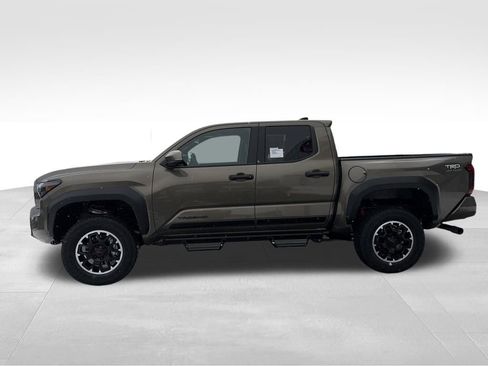 New 2026 Toyota Tacoma TRD Off-Road AWD/4WD image 2