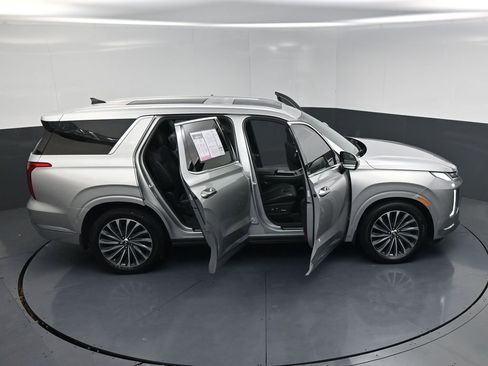 Used 2025 Hyundai Palisade Calligraphy AWD/4WD image 23