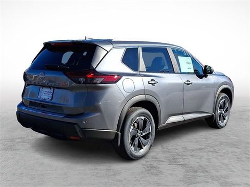 New 2026 Nissan Rogue SV w/ SV Premium Package image 4