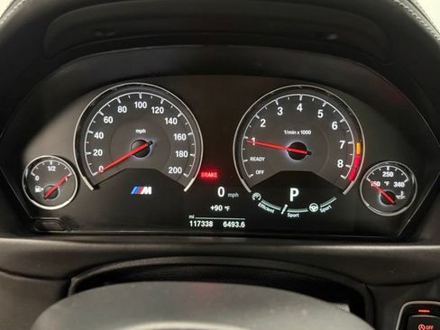Used 2017 BMW M3 RWD image 24