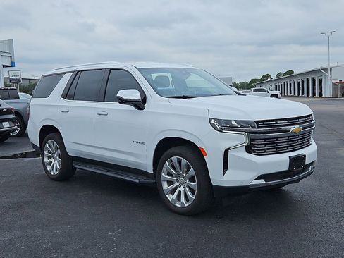 Used 2024 Chevrolet Tahoe Premier RWD image 19