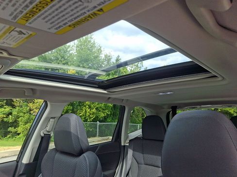 Certified 2023 Subaru Forester Premium AWD/4WD image 14