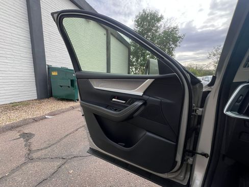 Used 2025 MAZDA CX-90 3.3 Turbo w/ Preferred Package image 20