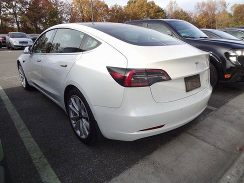 Used 2020 Tesla Model 3 Long Range image 4