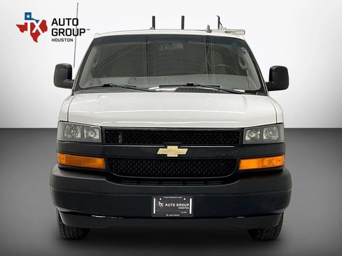 Used 2021 Chevrolet Express 2500 w/ Driver Convenience Package RWD image 5