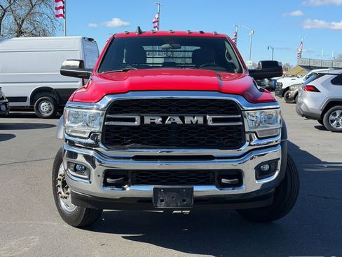 Used 2021 RAM 5500 Tradesman w/ Chrome Appearance Group image 3