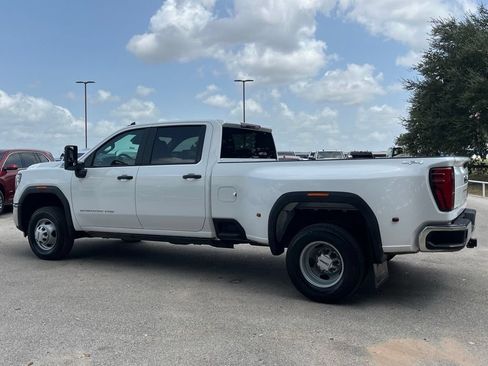 Used 2025 GMC Sierra 3500 Pro AWD/4WD image 7