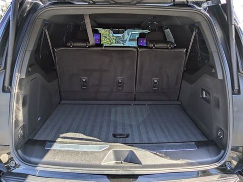 Used 2025 Cadillac Escalade ESV Sport w/ Touring Package AWD/4WD image 13