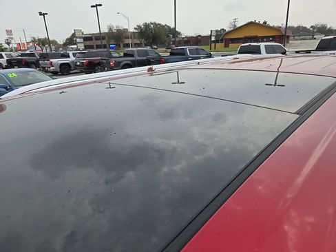 Used 2024 Cadillac Escalade ESV Premium Luxury image 19