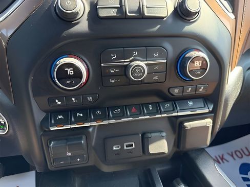 Used 2019 Chevrolet Silverado 1500 High Country w/ Technology Package image 31