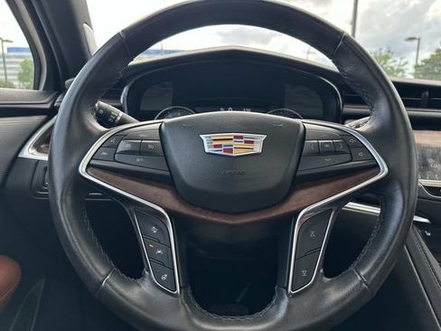 Certified 2023 Cadillac XT5 Premium Luxury AWD/4WD image 19
