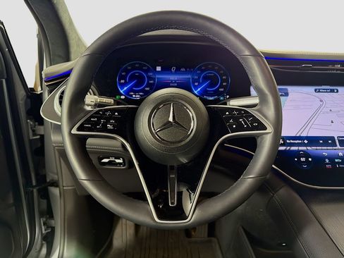 Certified 2023 Mercedes-Benz EQS 580 4MATIC SUV image 13