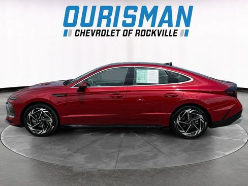 Used 2024 Hyundai Sonata SEL w/ Convenience Package FWD image 3