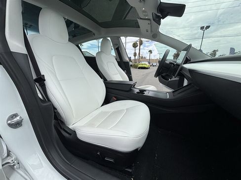 Used 2022 Tesla Model 3 Long Range AWD/4WD image 14