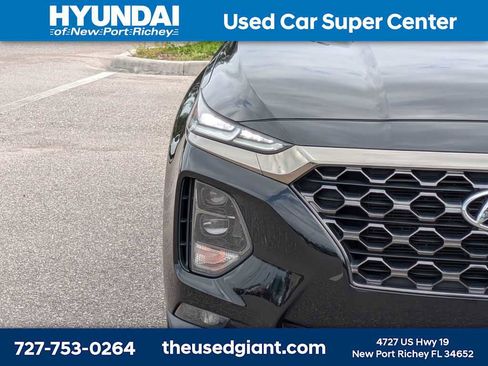 Used 2020 Hyundai Santa Fe Limited FWD image 9