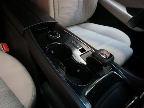 Certified 2023 Nissan Rogue SV AWD/4WD image 50