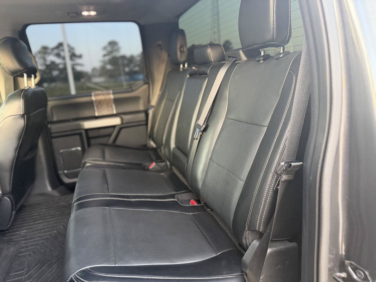 Used 2017 Ford F250 Lariat w/ Lariat Ultimate Package AWD/4WD image 5