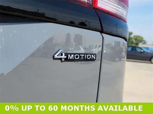 New 2026 Volkswagen Atlas Peak Edition image 4