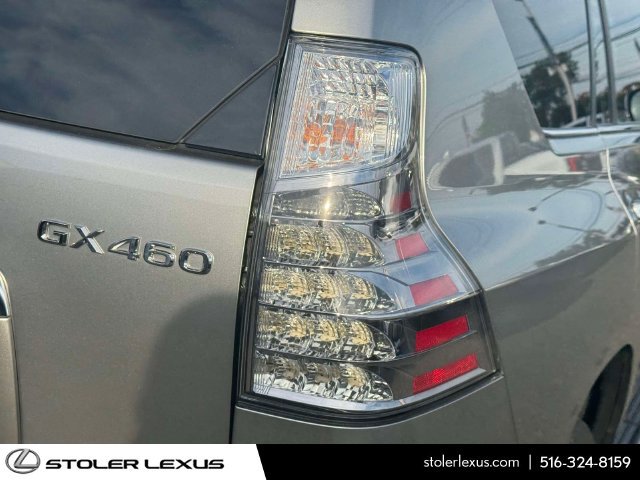 Used 2023 Lexus GX 460 Premium w/ Premium Package AWD/4WD image 13