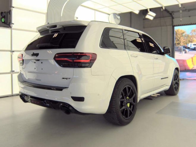 Used 2019 Jeep Grand Cherokee SRT AWD/4WD image 4